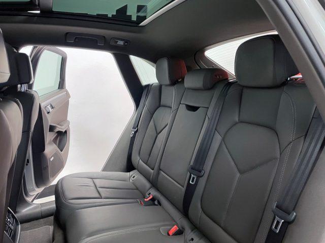 PORSCHE Macan 3.0 S