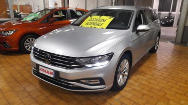 VOLKSWAGEN Passat VAR. DSG 2.0 TDI SCR Business NAVI