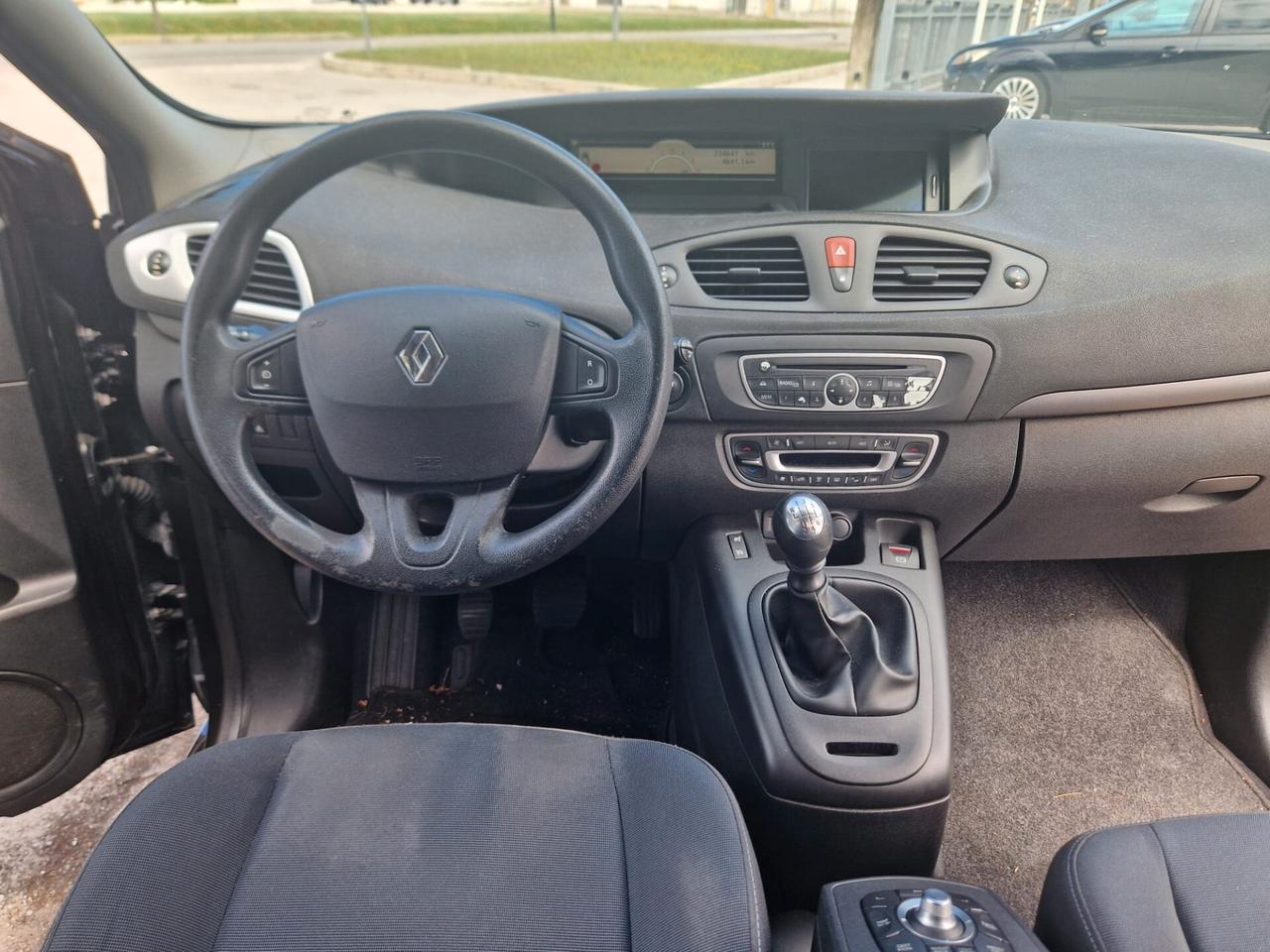 Renault Scenic Scénic X-Mod 1.5 dCi 110CV Dynamique