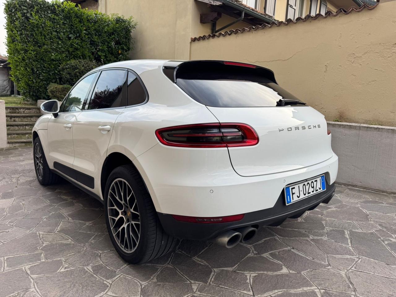 Porsche Macan 2.0