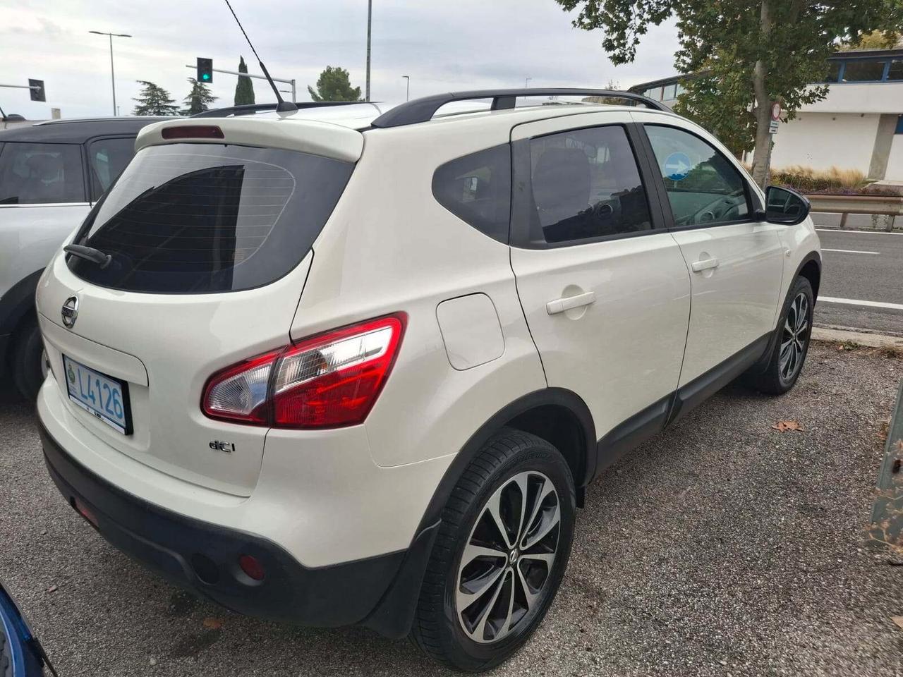 Nissan Qashqai 1.6 dCi DPF Tekna
