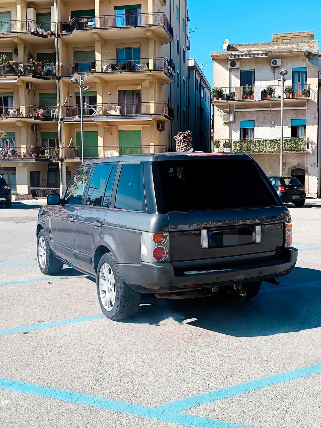 Land Rover Range 3.0 Td6 Vogue Foundry