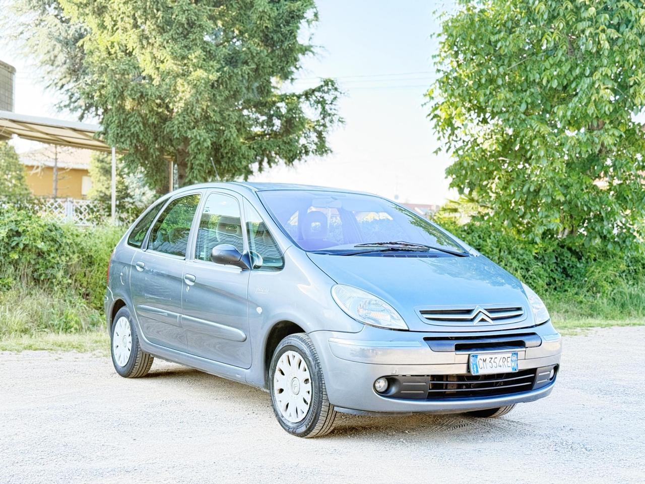 Citroen Xsara 1.6i 16V cat 5 porte Exclusive