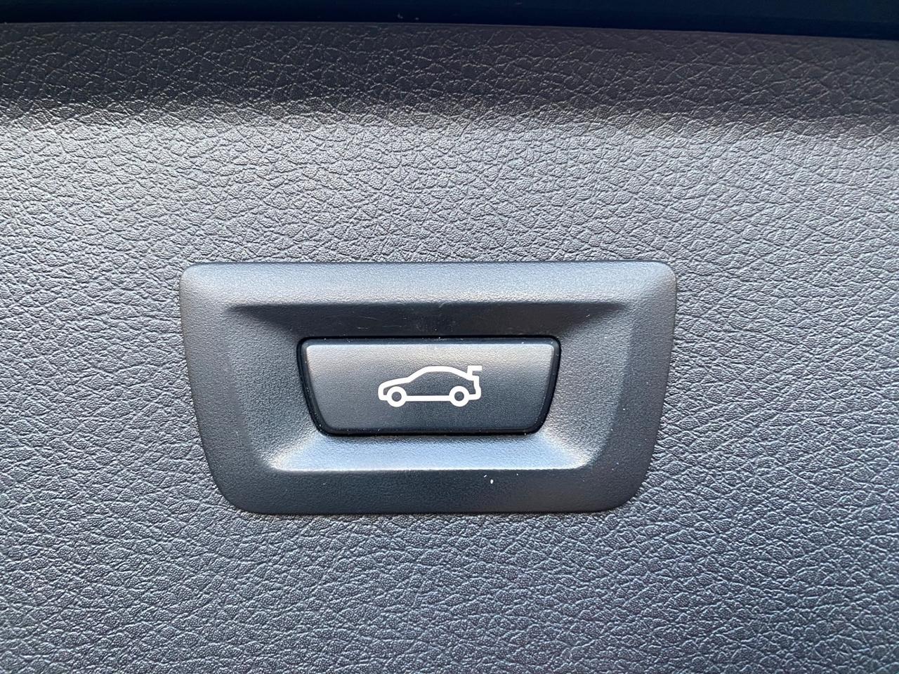 Bmw 2er Active Tourer 218d Advantage