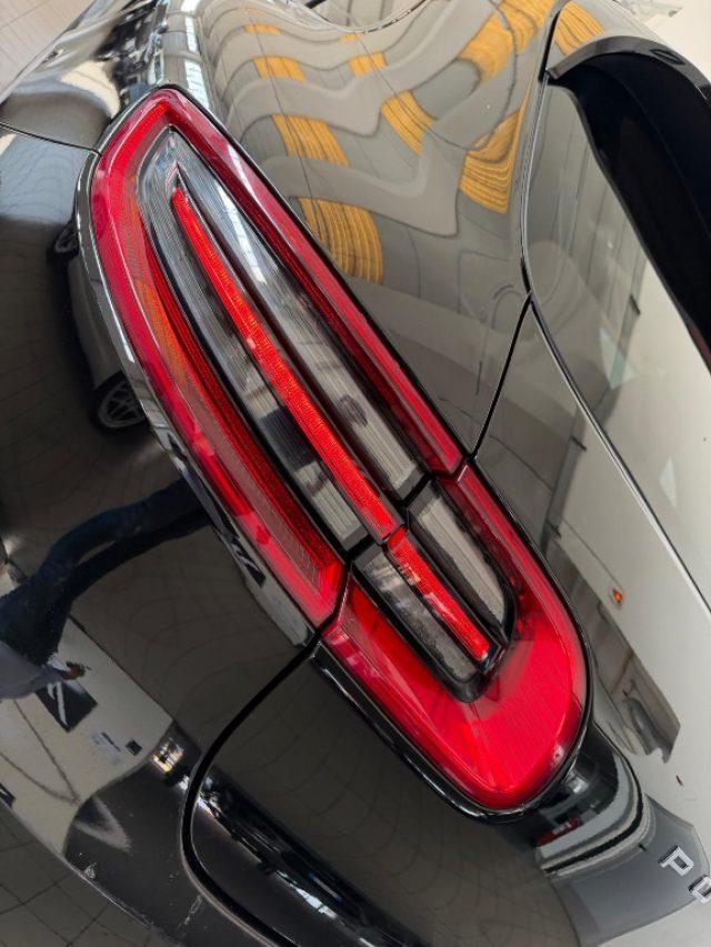 PORSCHE Macan 3.0 Diesel S //TETTO//20//