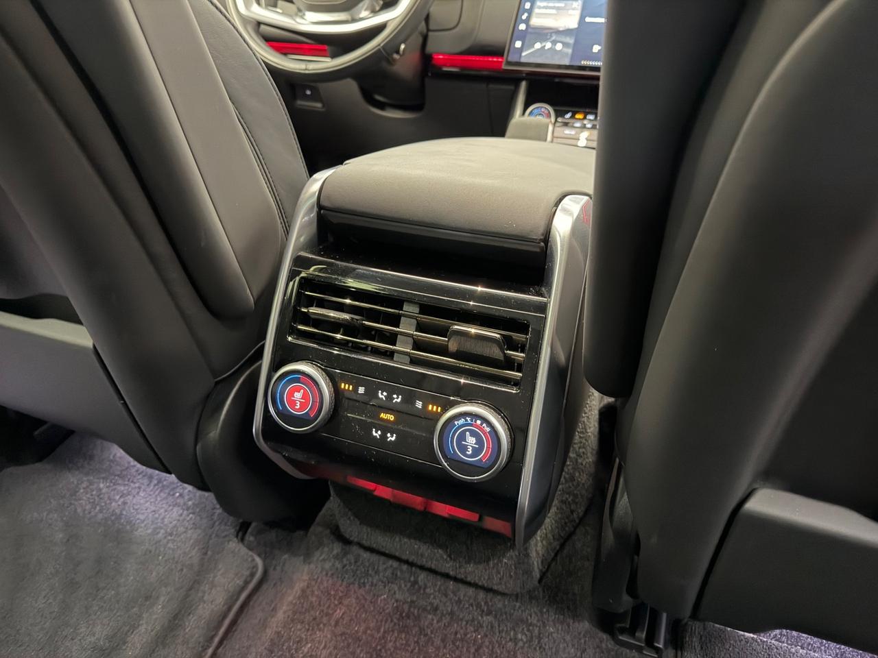 Range Rover 3.0D l6 Autobiography