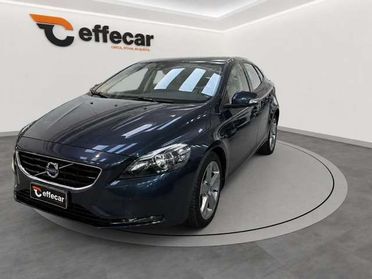 Volvo V40 D2 1.6 Powershift Summum
