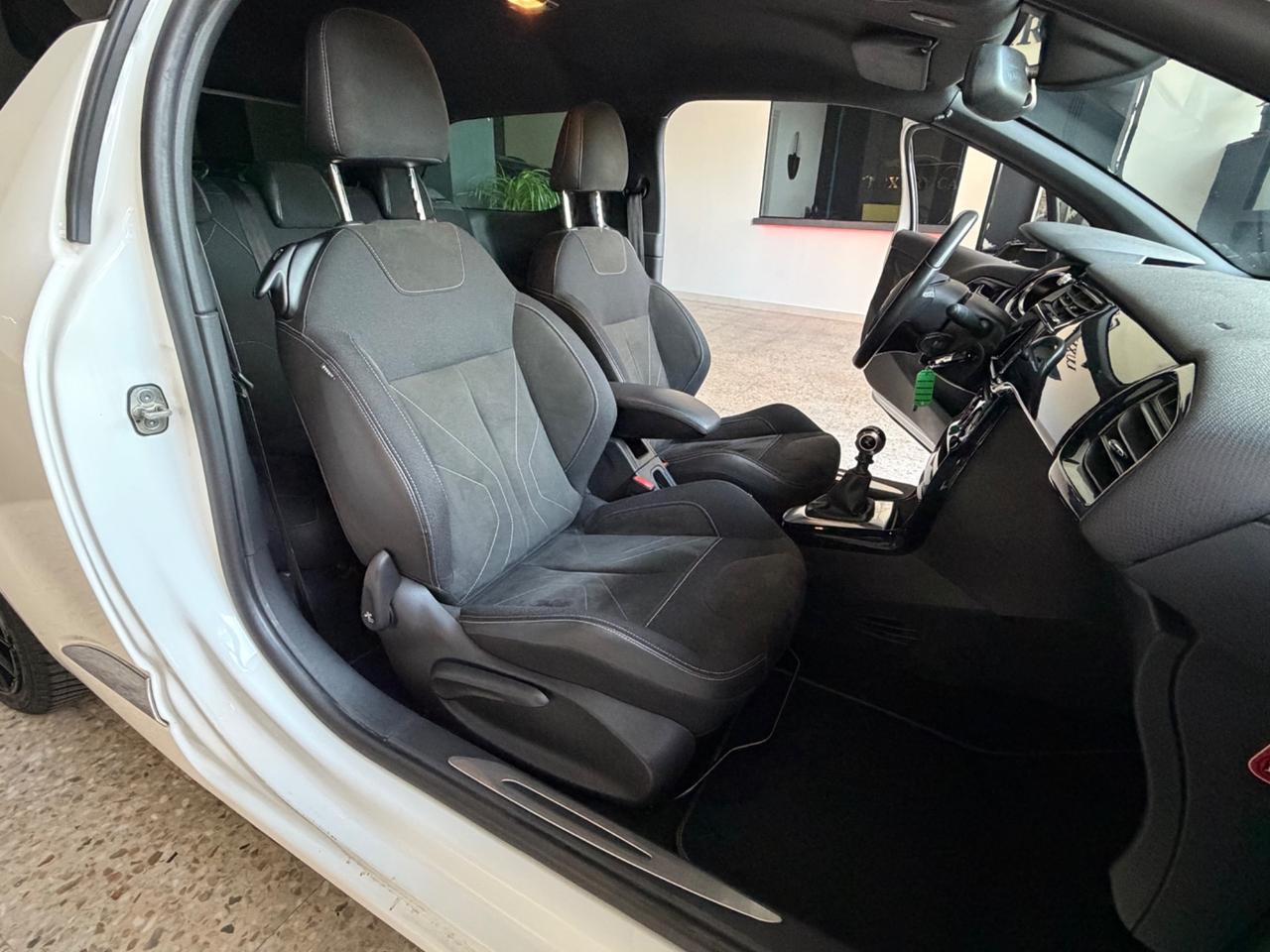 Ds DS3 1.6 Diesel 120 Performance Line 2016