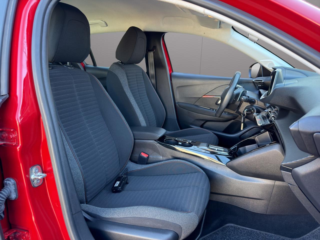 Peugeot 208 5 Porte 208 1.2 Allure - Automatica - Tagliandi certificati - Garanzia