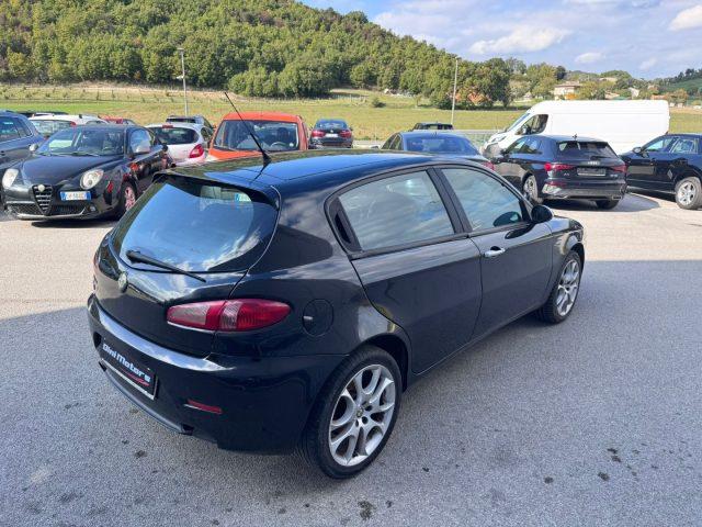 ALFA ROMEO 147 2.0 Mjt diesel Ok neopatentati 5 porte