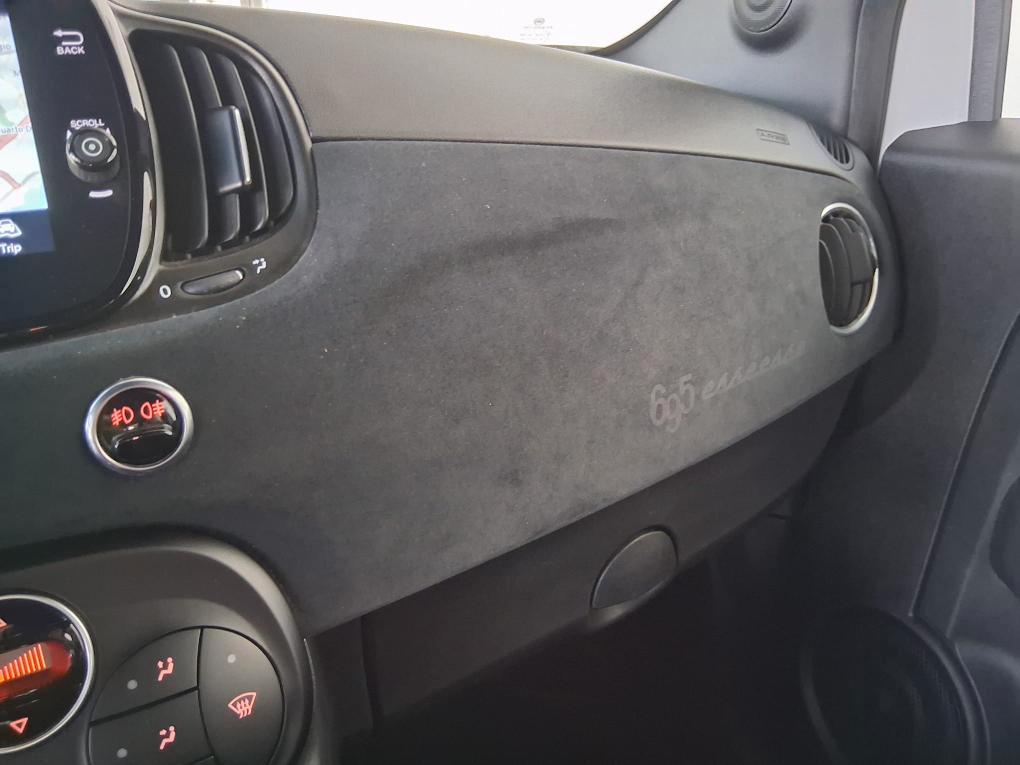 ABARTH 695 1.4 TURBO T-JET ESSEESSE 180 CV