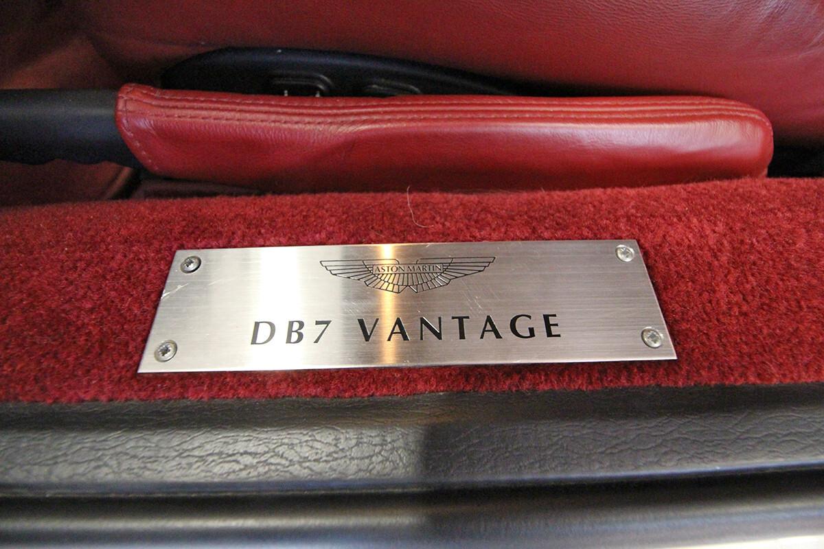 Aston Martin DB7 Vantage 420 cv V12 manuale - 59000 km