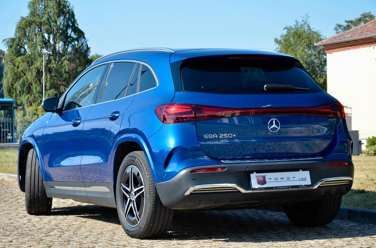 MERCEDES-BENZ EQA 250 PREMIUM AMG LINE 190cv, UNICO UTILIZZATORE, UFF ITALIANA, GARANZIA UFF MERCEDES, FULL LED, RETRO 360°, PERMUTE