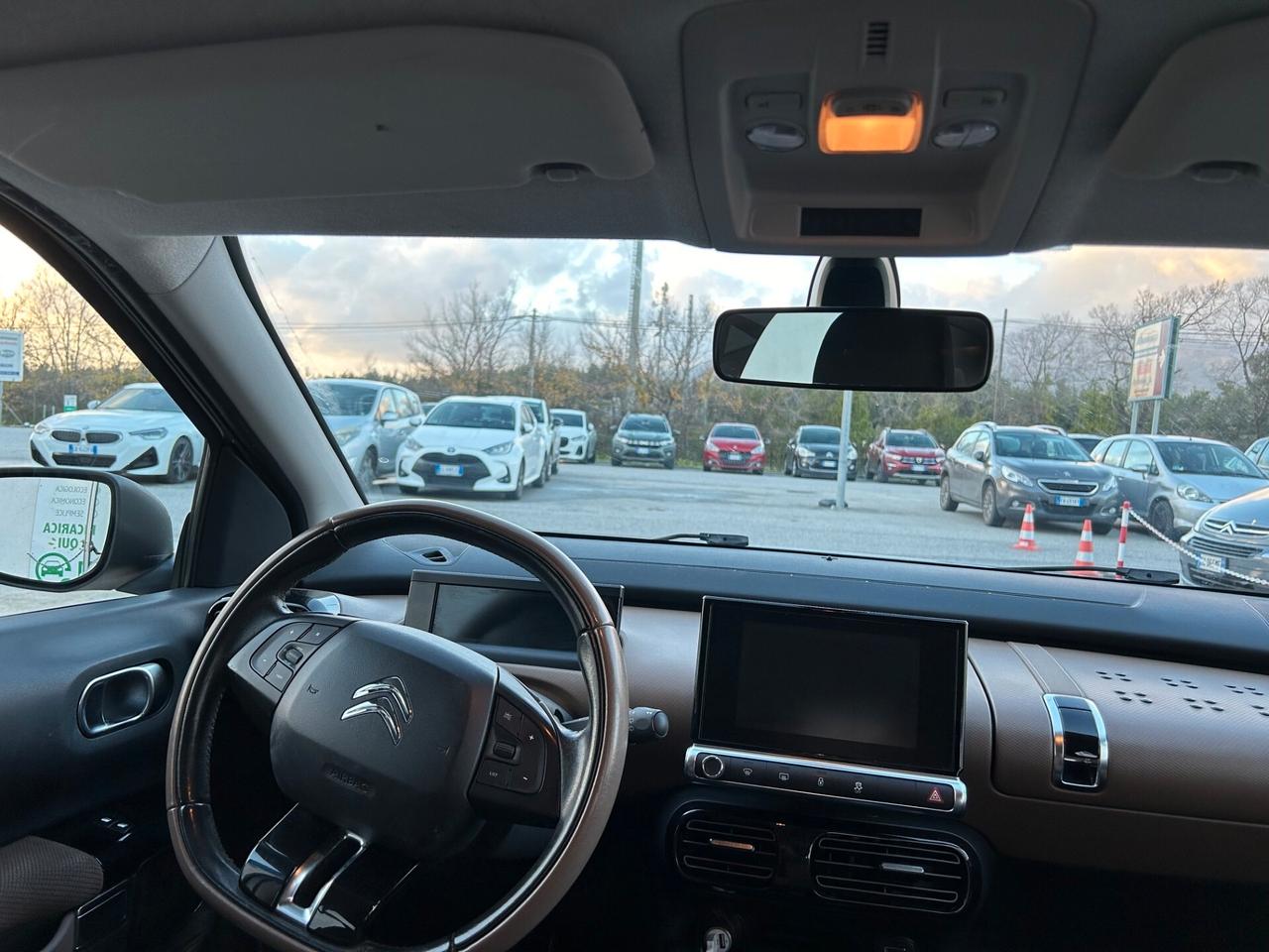 Citroen C4 Cactus PureTech 82 Shine