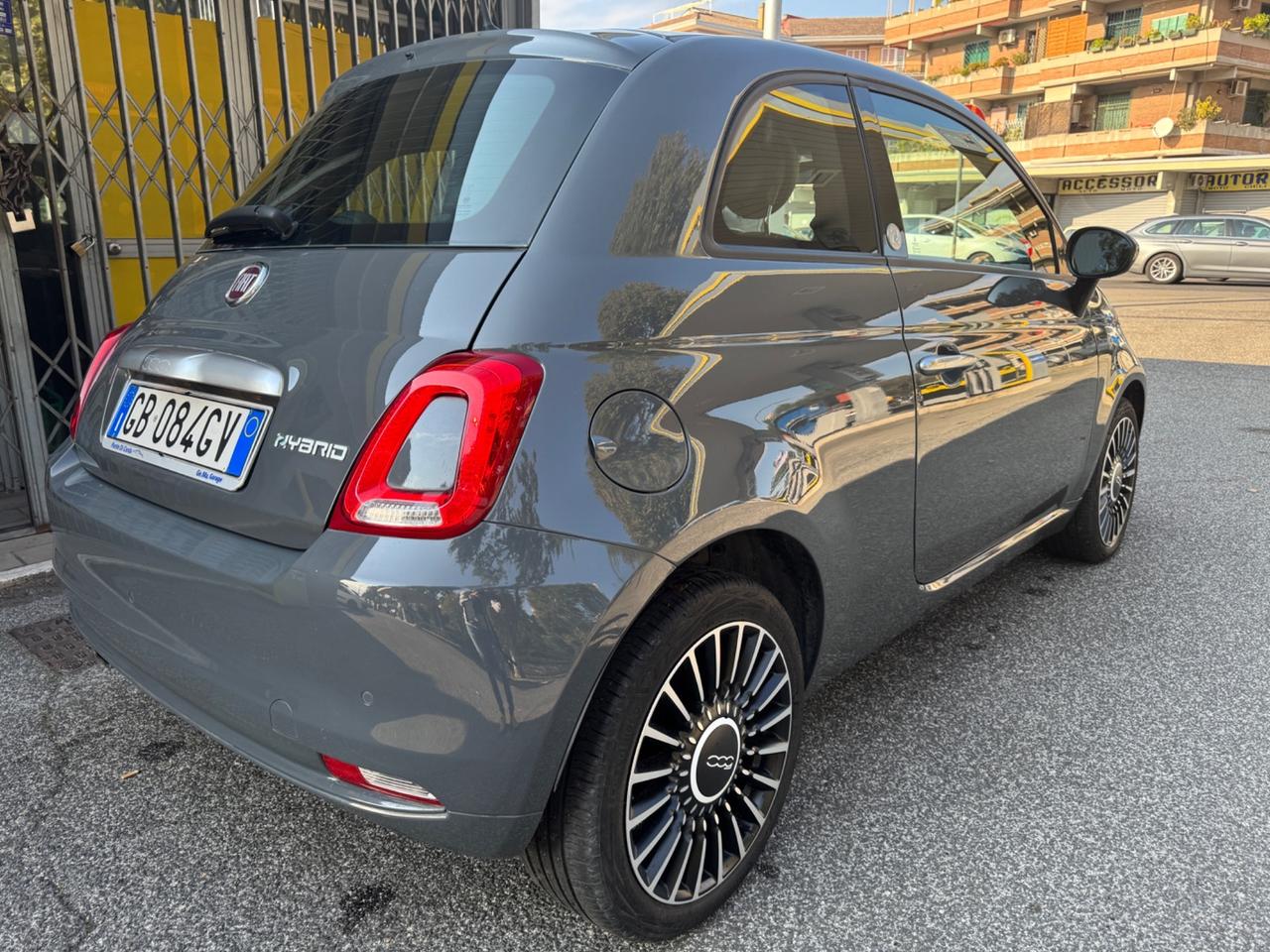 Fiat 500 1.0 Hybrid Launch Edition