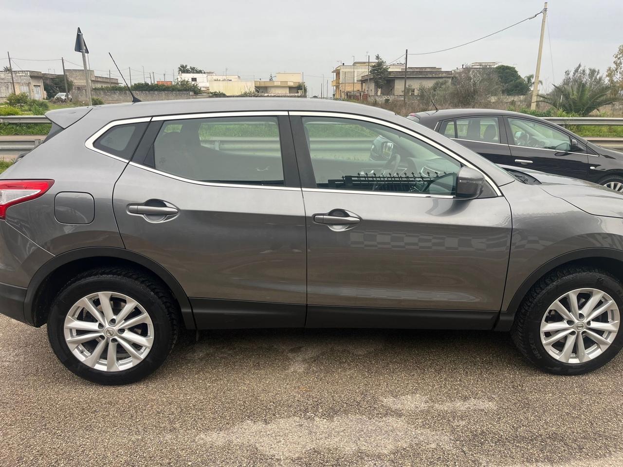 Nissan Qashqai 1.6 dCi Tekna Unipro 2015
