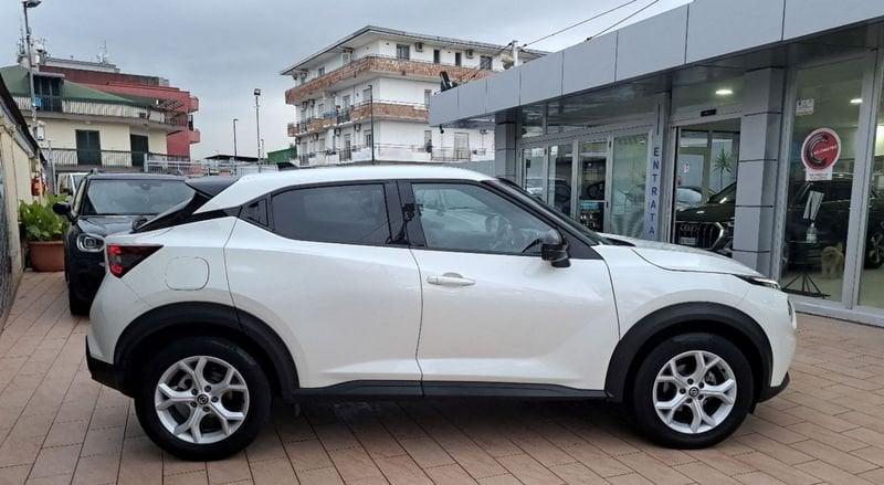 Nissan Juke 1.0 DIG-T N-Connecta