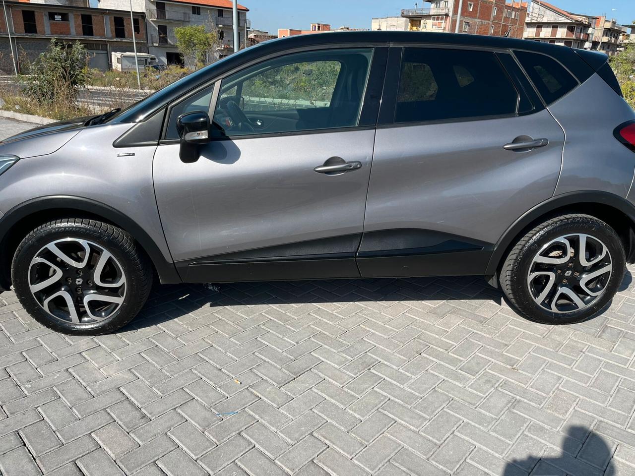 Renault Captur 1.5DCI PARI AL NUOVO FULL 2015