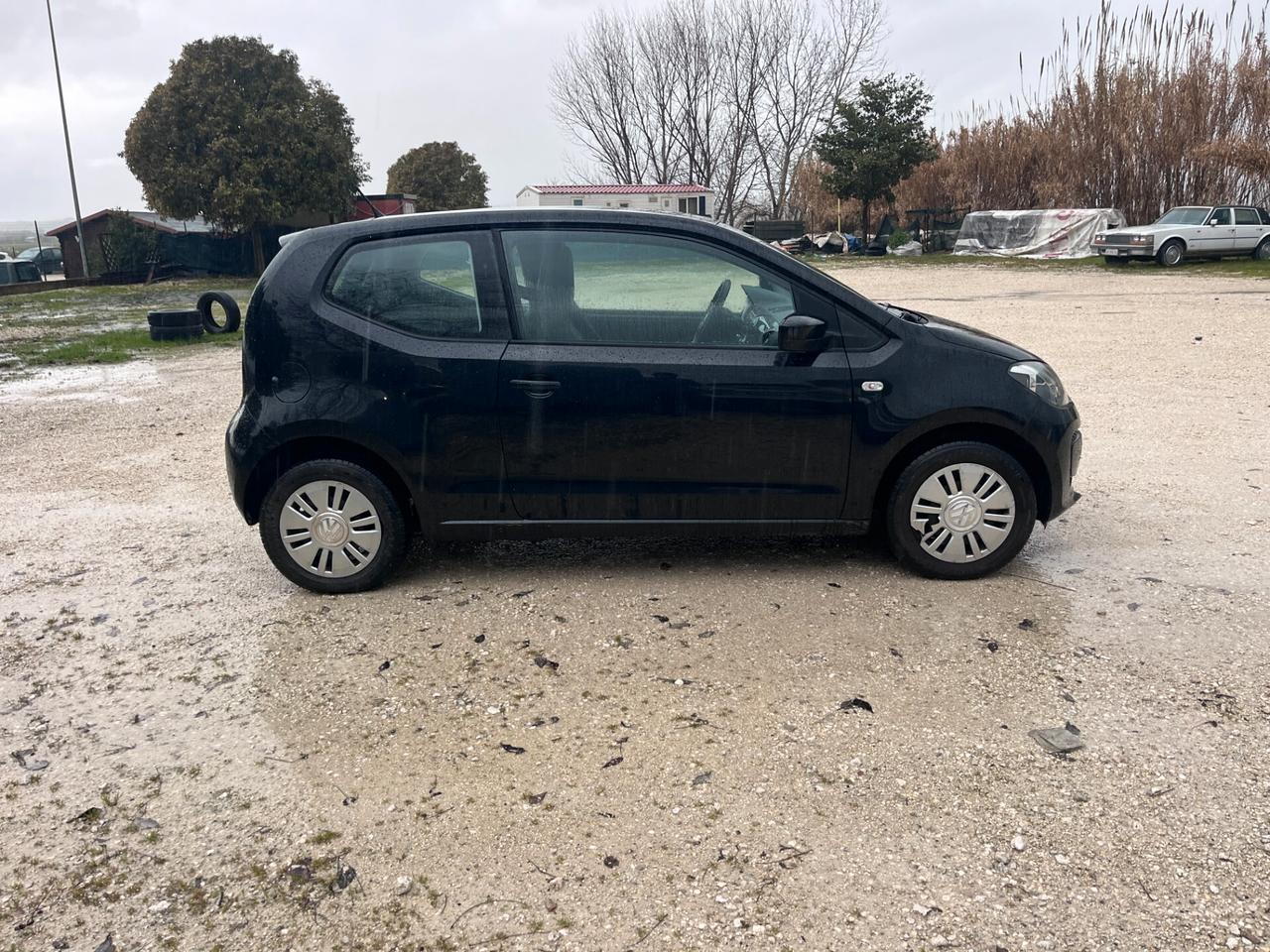 Volkswagen up! 1.0 75 CV 3p. high