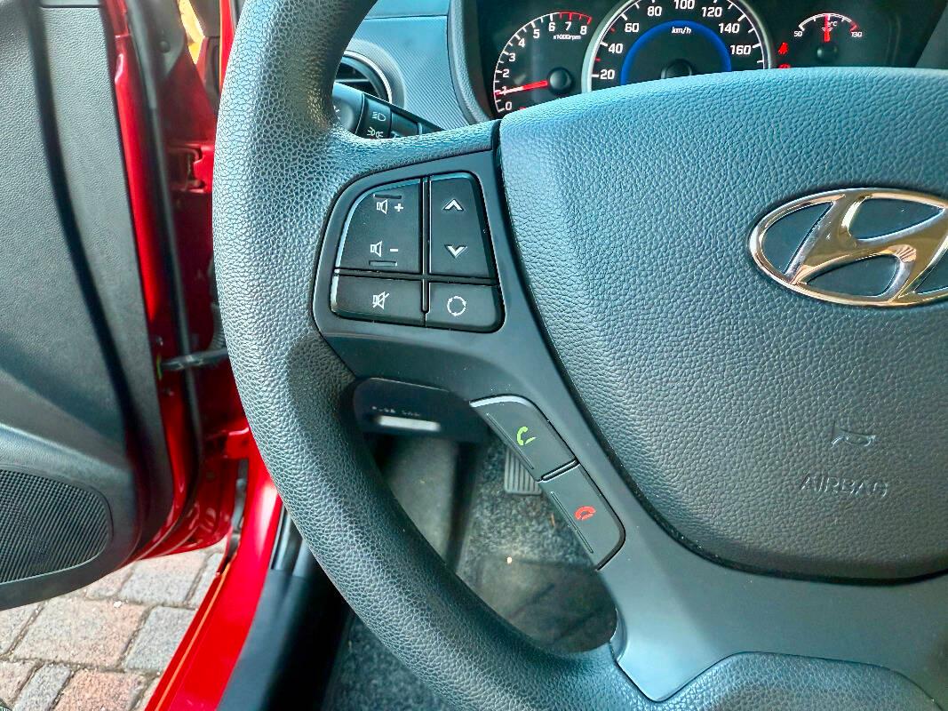 Hyundai i10 1.0 Login