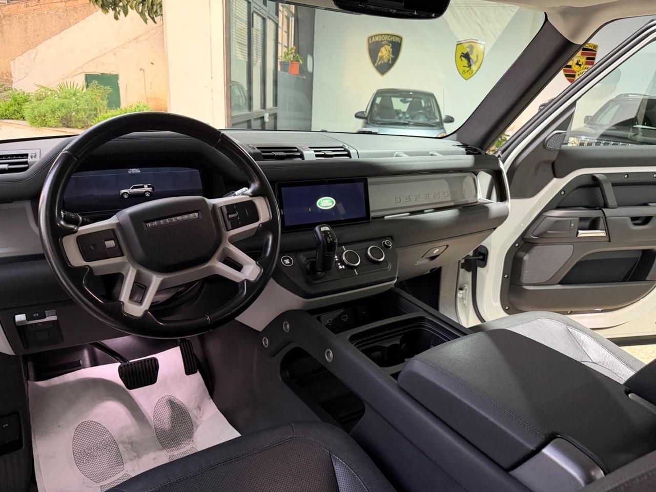 Land Rover Defender 110 2.0 SD4 240CV AWD Auto First Edition