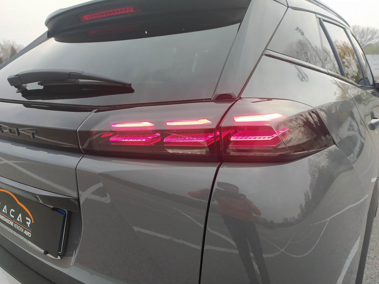 Peugeot 2008 GT 1.5 Blue HDI 130 #7917