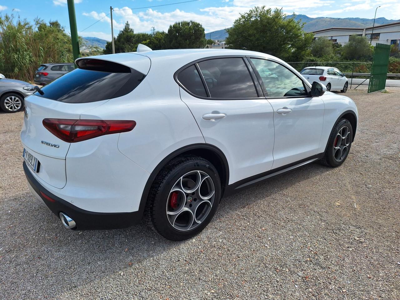 Alfa Romeo Stelvio 2.2 Turbodiesel 210 CV AT8 Q4 Executive