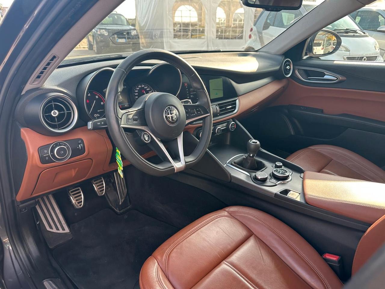 Alfa Romeo Giulia 2.2 Diesel 180 cv Cambio Manuale