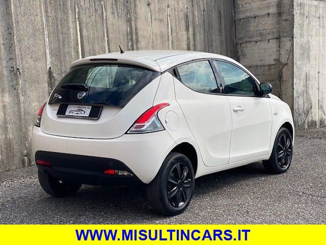 LANCIA Ypsilon 0.9 TwinAir 85 CV 5 porte Metano Ecochic Elefantin