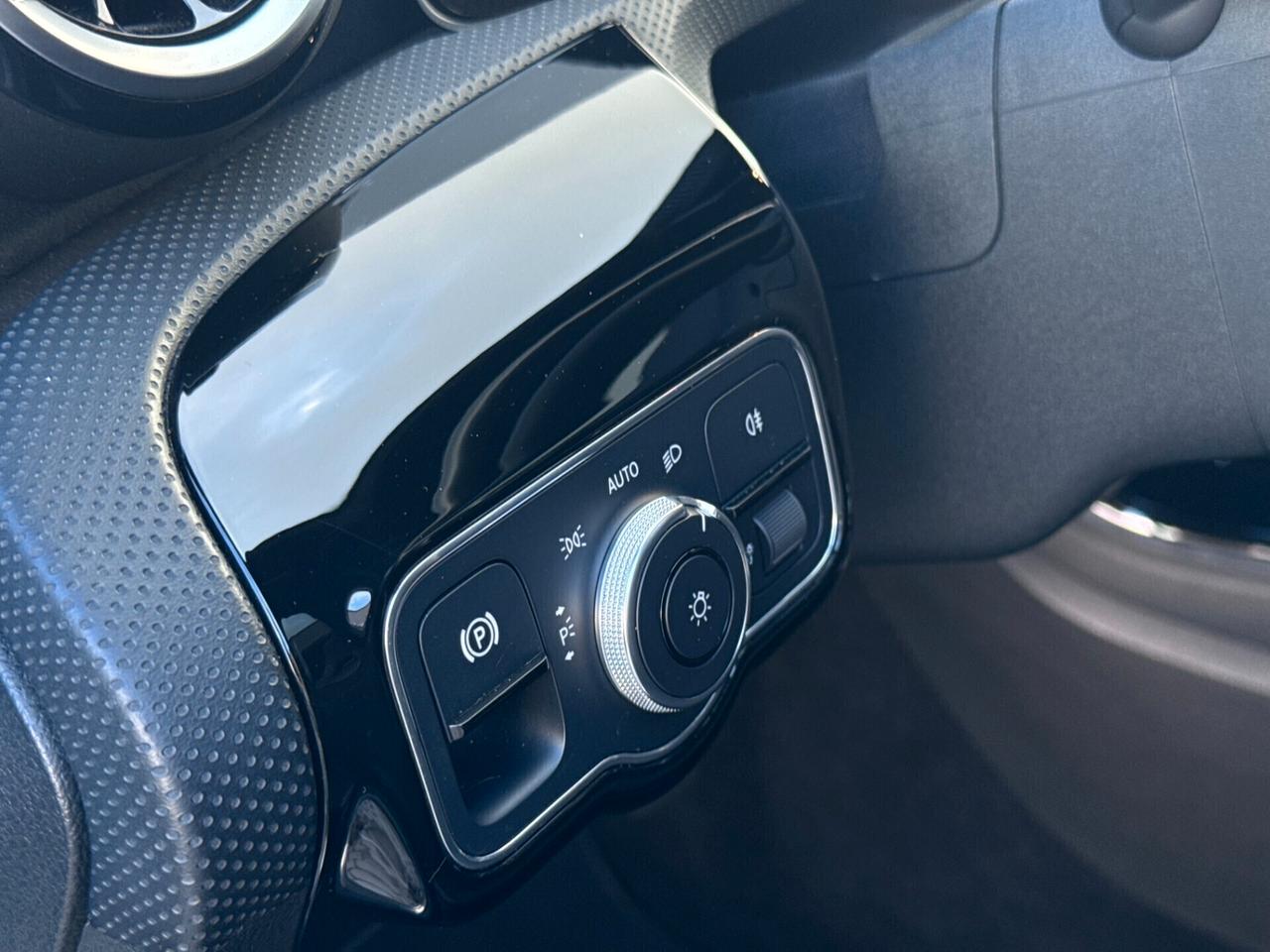 Mercedes-benz A 180d Automatic Premium*AMG LINE*TETTO*UNIPRO*ITA*