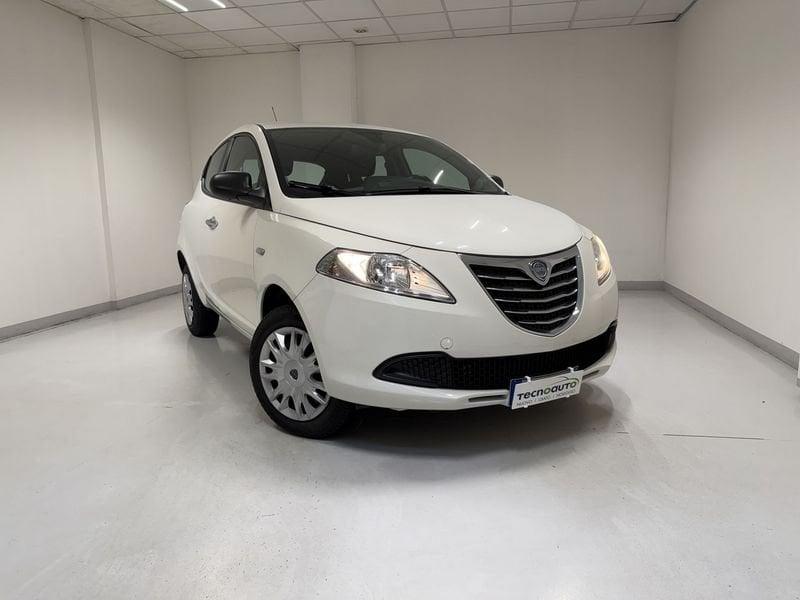 Lancia Ypsilon Ypsilon 0.9 TwinAir 85 CV 5 porte Metano Ecochic Gold