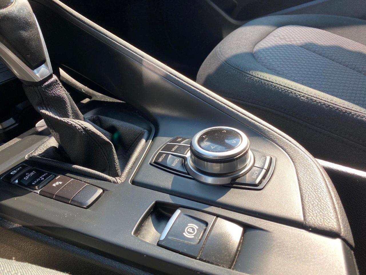 BMW X1 sdrive18d Business