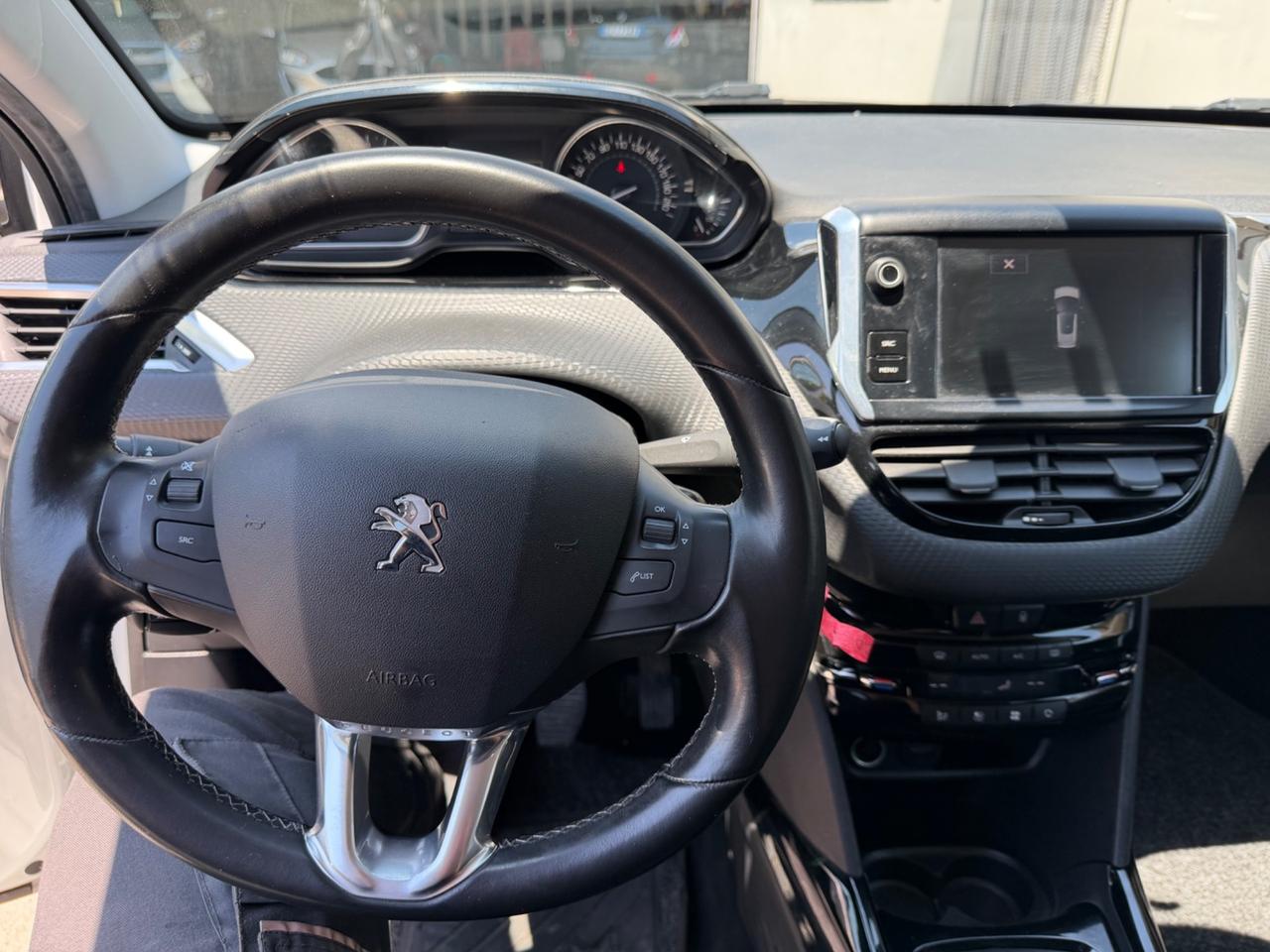 Peugeot 2008 BlueHDi Allure. KM CERTIF