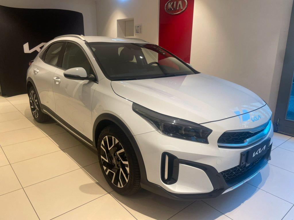 KIA XCeed 1.5 tgdi mhev Business 160cv mt del 2024