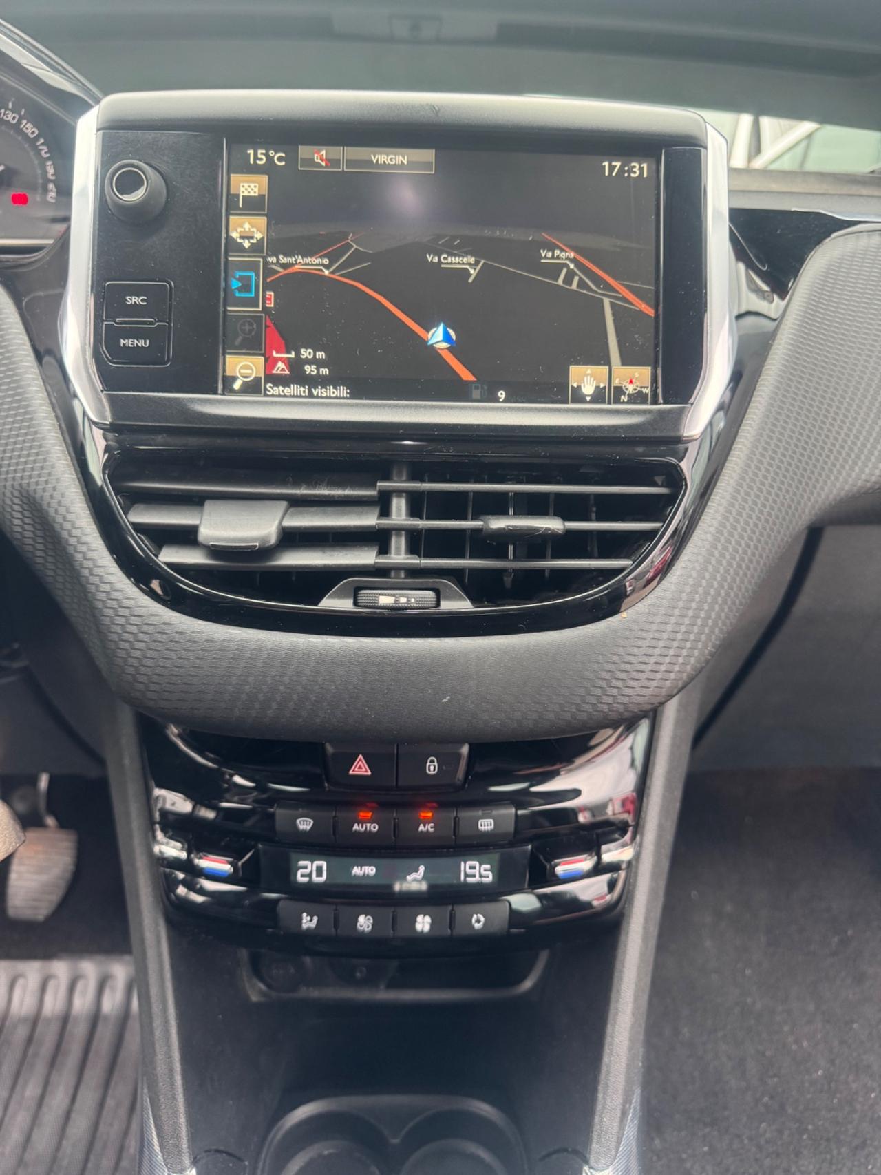 Peugeot 2008 1.6 e-HDi 115 CV Stop&Start Allure