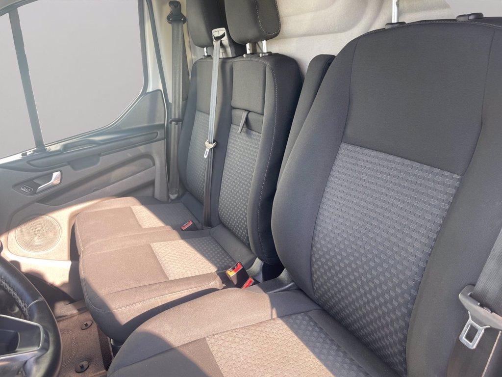 FORD transit custom 320 2.0 tdci 130cv Trend L2H1 E6.2 del 2021