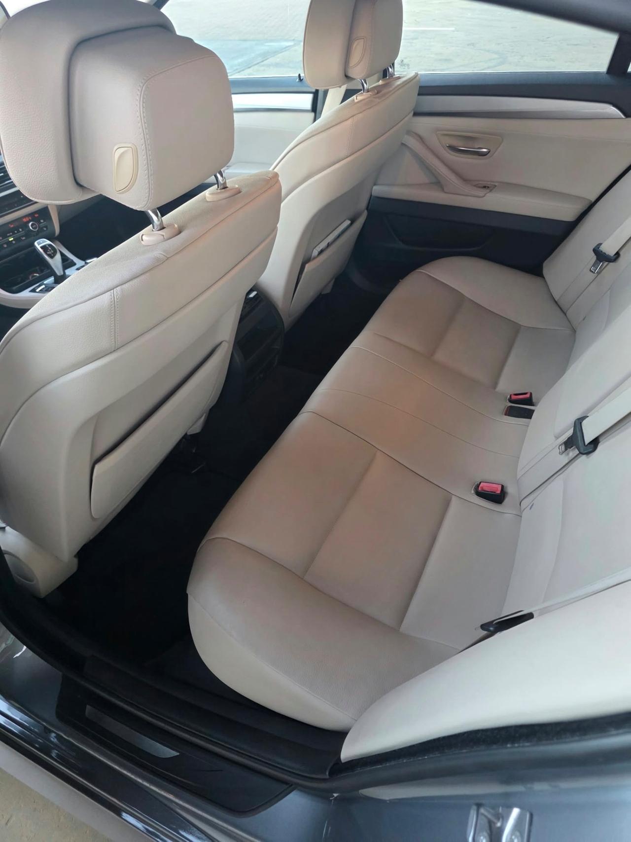 BMW 520d Pack M5