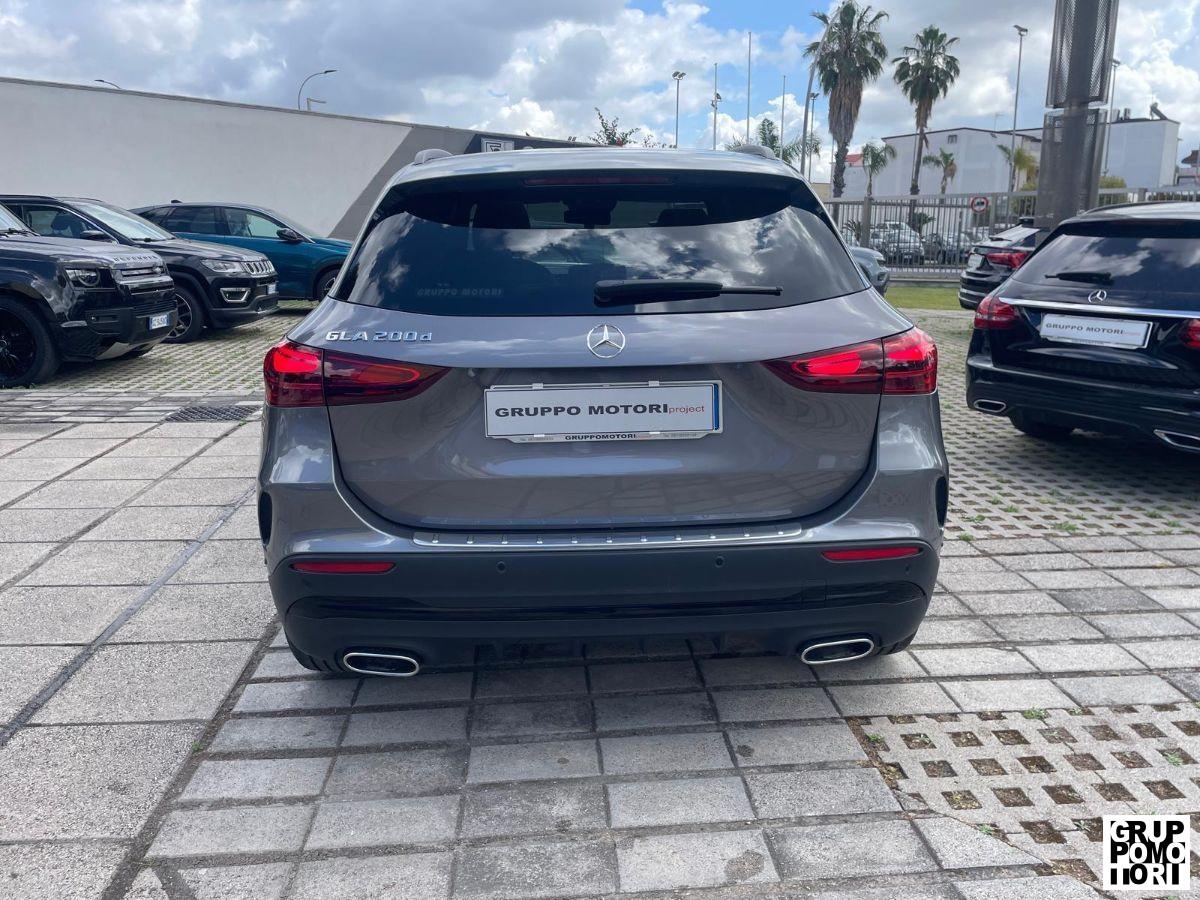 PEUGEOT - 3008 - BlueHDi 130 EAT8 S&S Allure