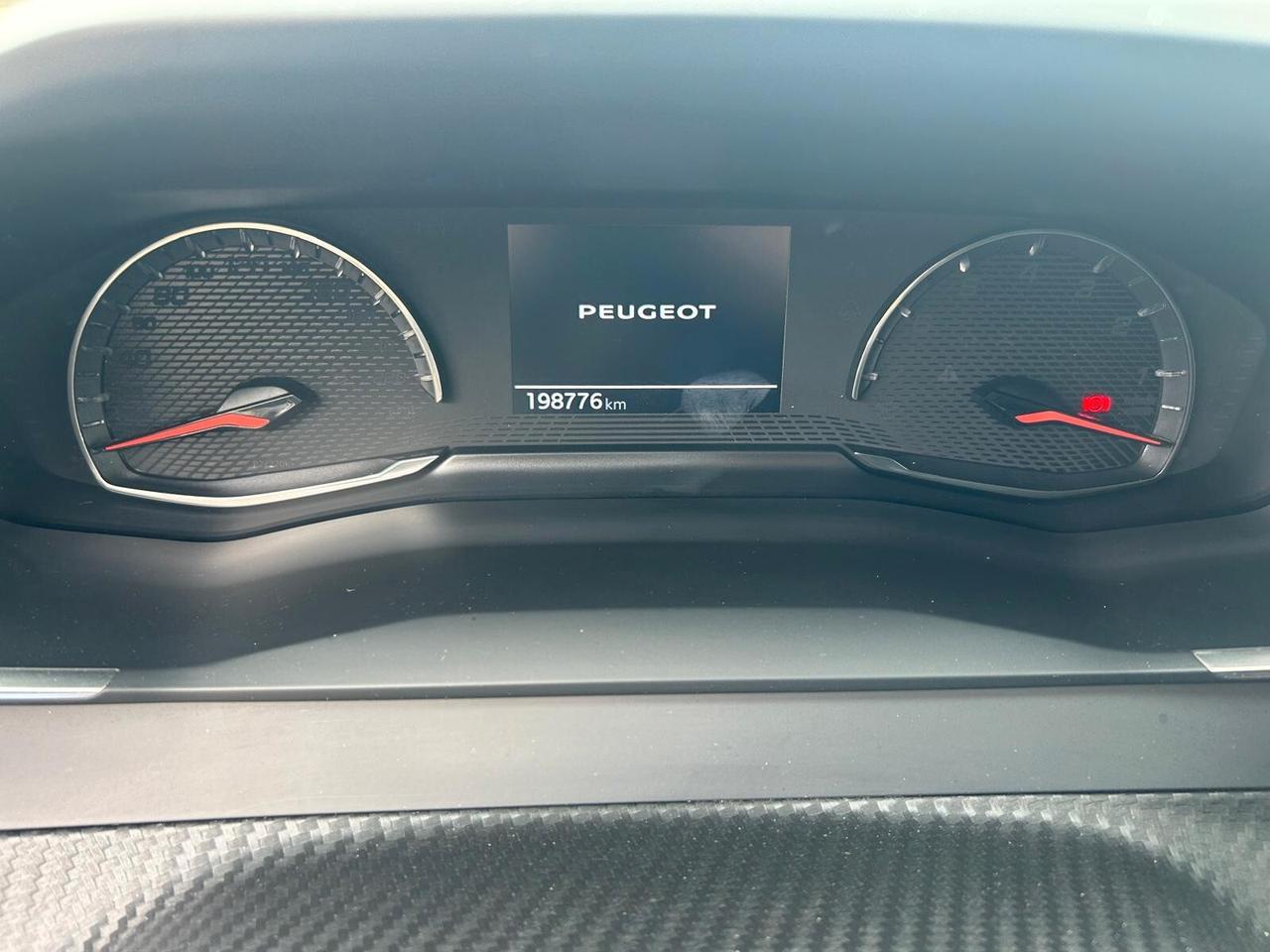 Peugeot 2008 1.5BlueHDi 110cv Allure 2022