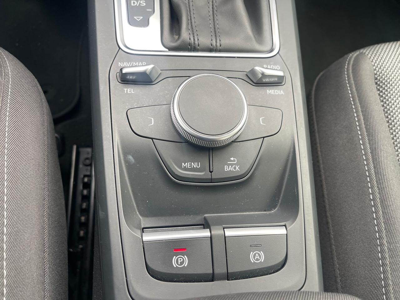 Audi Q2 1.6 30 TDI Admired s-tronic - PROMO #7580