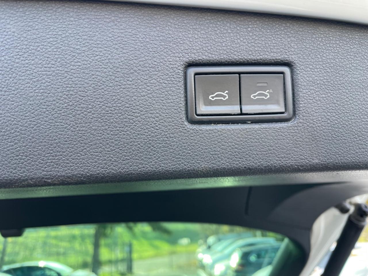 Volkswagen Tiguan 2.0 TDI SCR 4MOTION Sport BlueMotion Technology