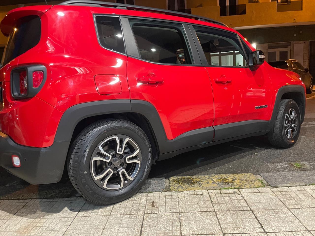 Jeep Renegade 1.6 Mjt DDCT 120 CV Longitude