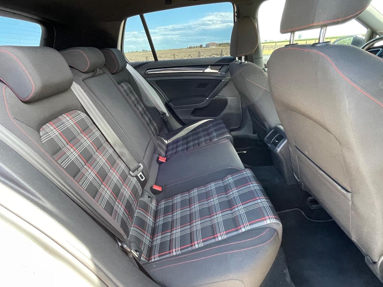 Volkswagen Golf GTI Golf GTI Performance 2.0 TSI 5p. BlueMotion Technology