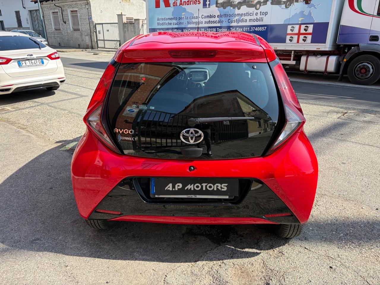 Toyota Aygo Connect 1.0 72 CV x-play KM 39000
