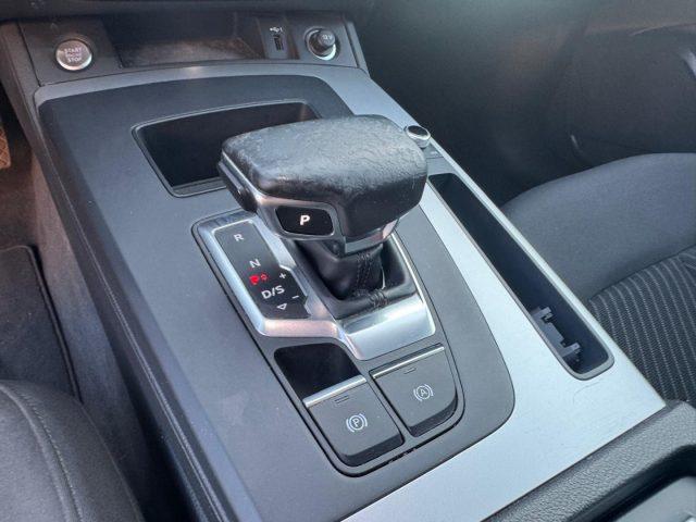 AUDI Q5 45 TFSI quattro MHEV S tronic Business Advanced