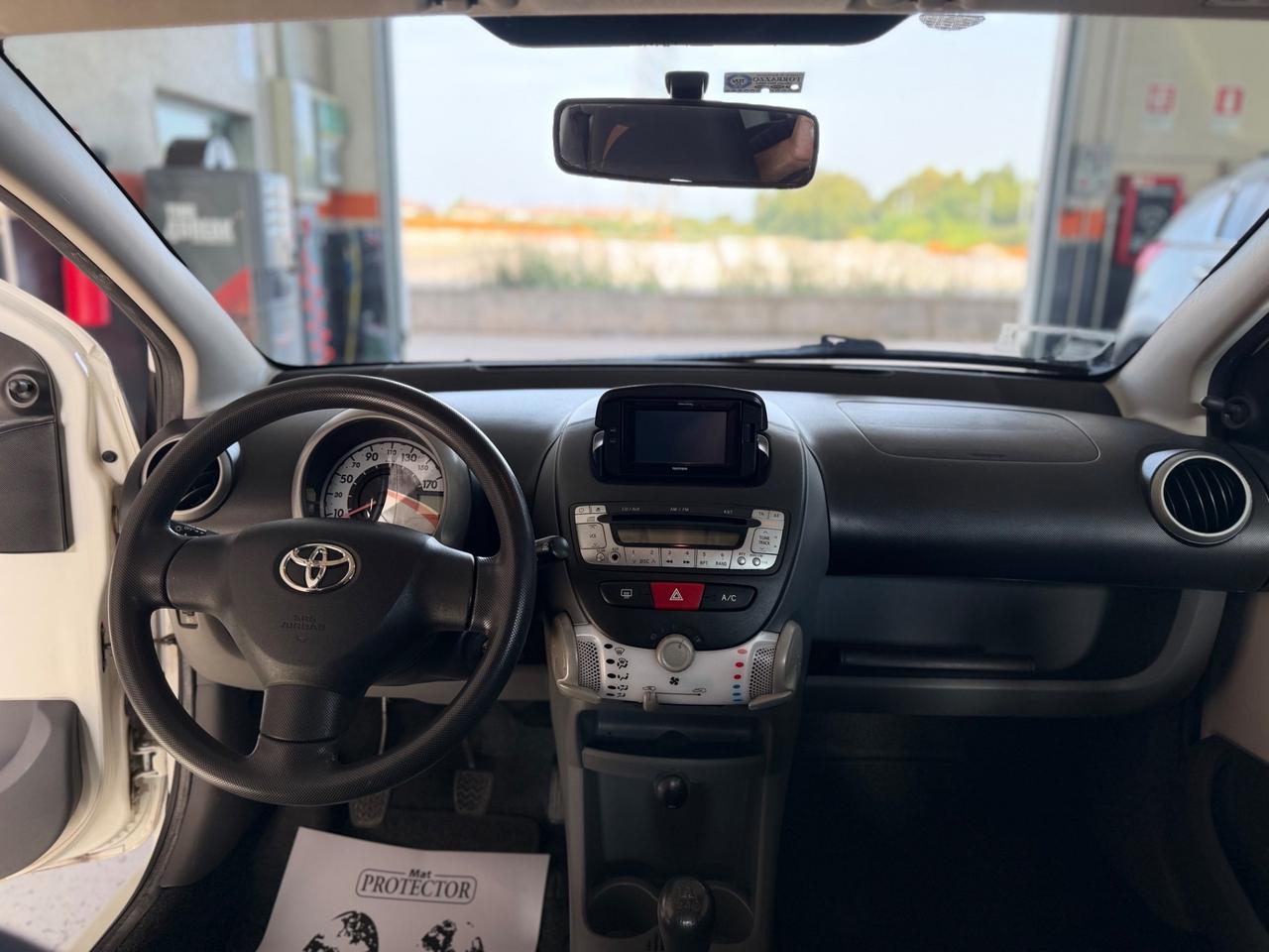 Toyota Aygo 1.0 12V VVT-i 3 porte Now NEOPATENTATI
