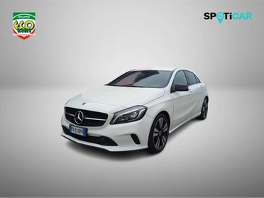 MERCEDES-BENZ A 180 d Sport- NIGHT PACK