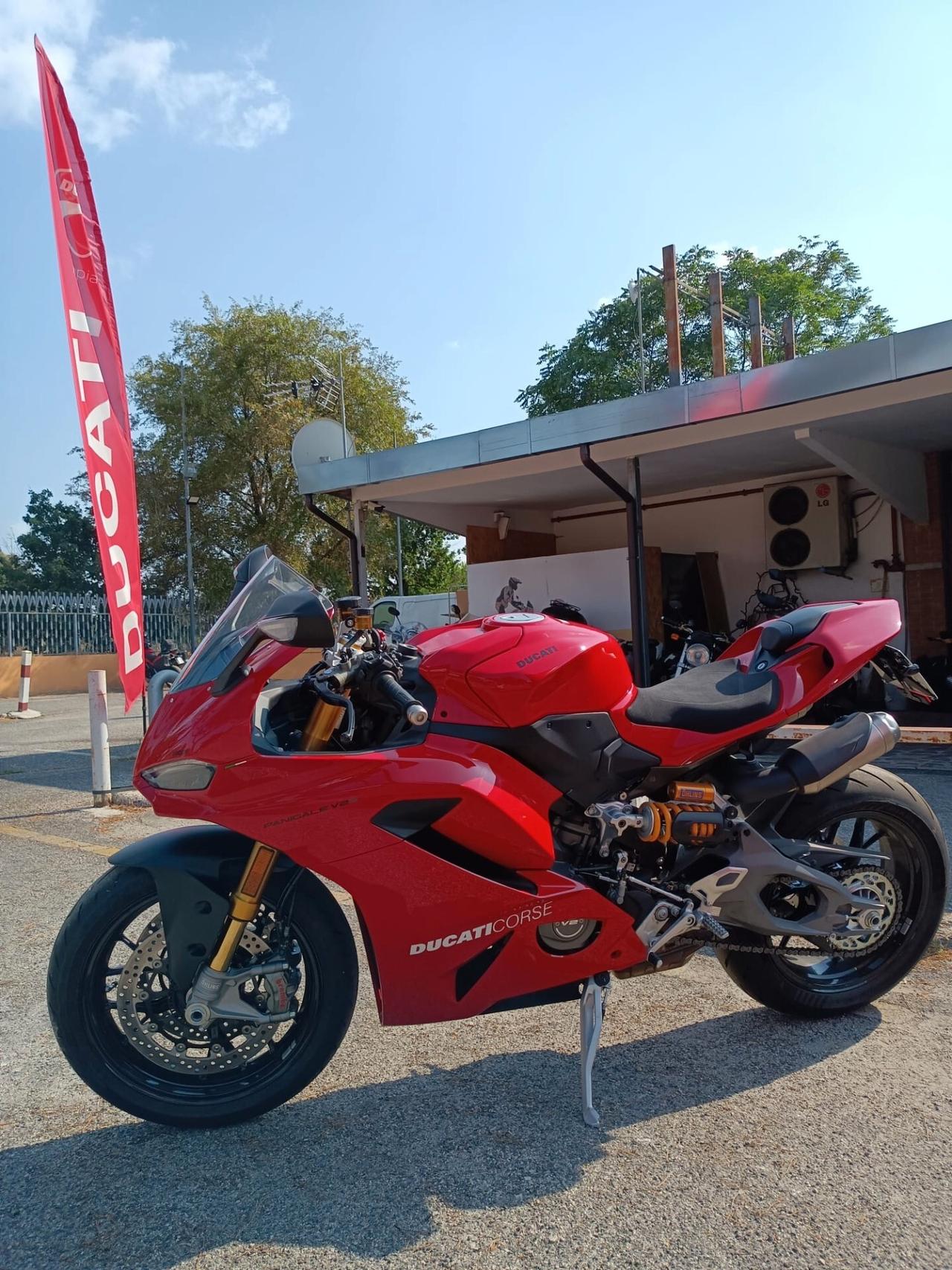 Ducati Panigale V2 S