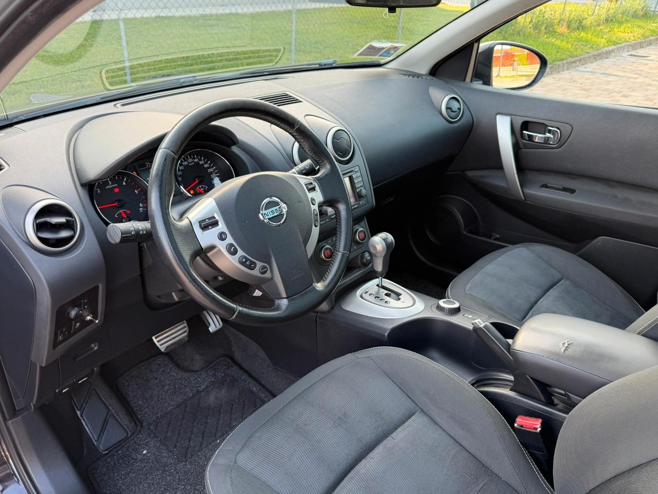 Nissan Qashqai 2.0 dCi DPF 4x4WD aut. Tekna