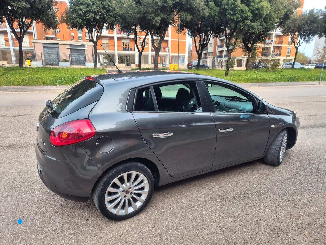 Fiat Bravo Emotion 1.9 120cv 8v multijet anno 09